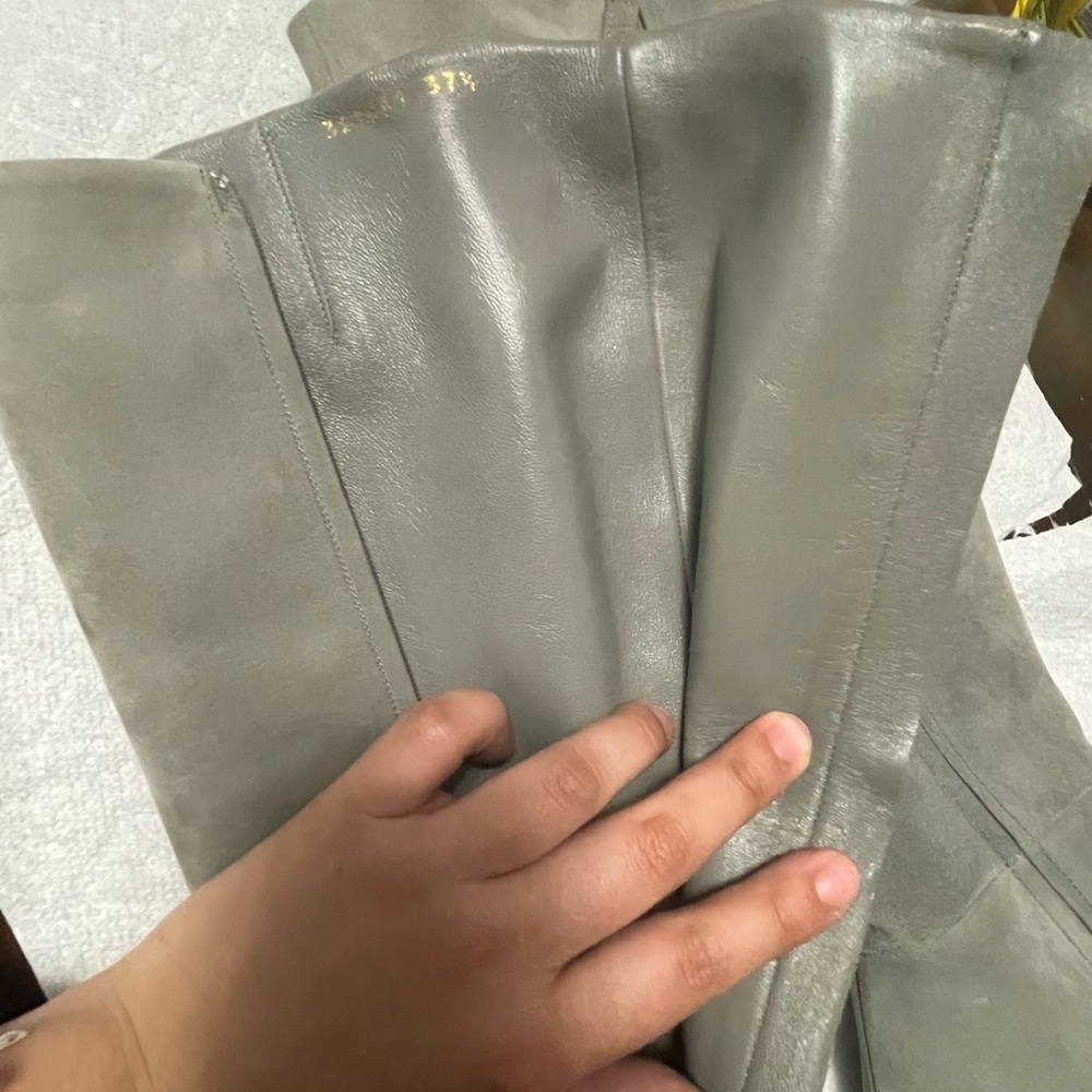 Gucci Gray Heeled Boots - Picture 5 of 12